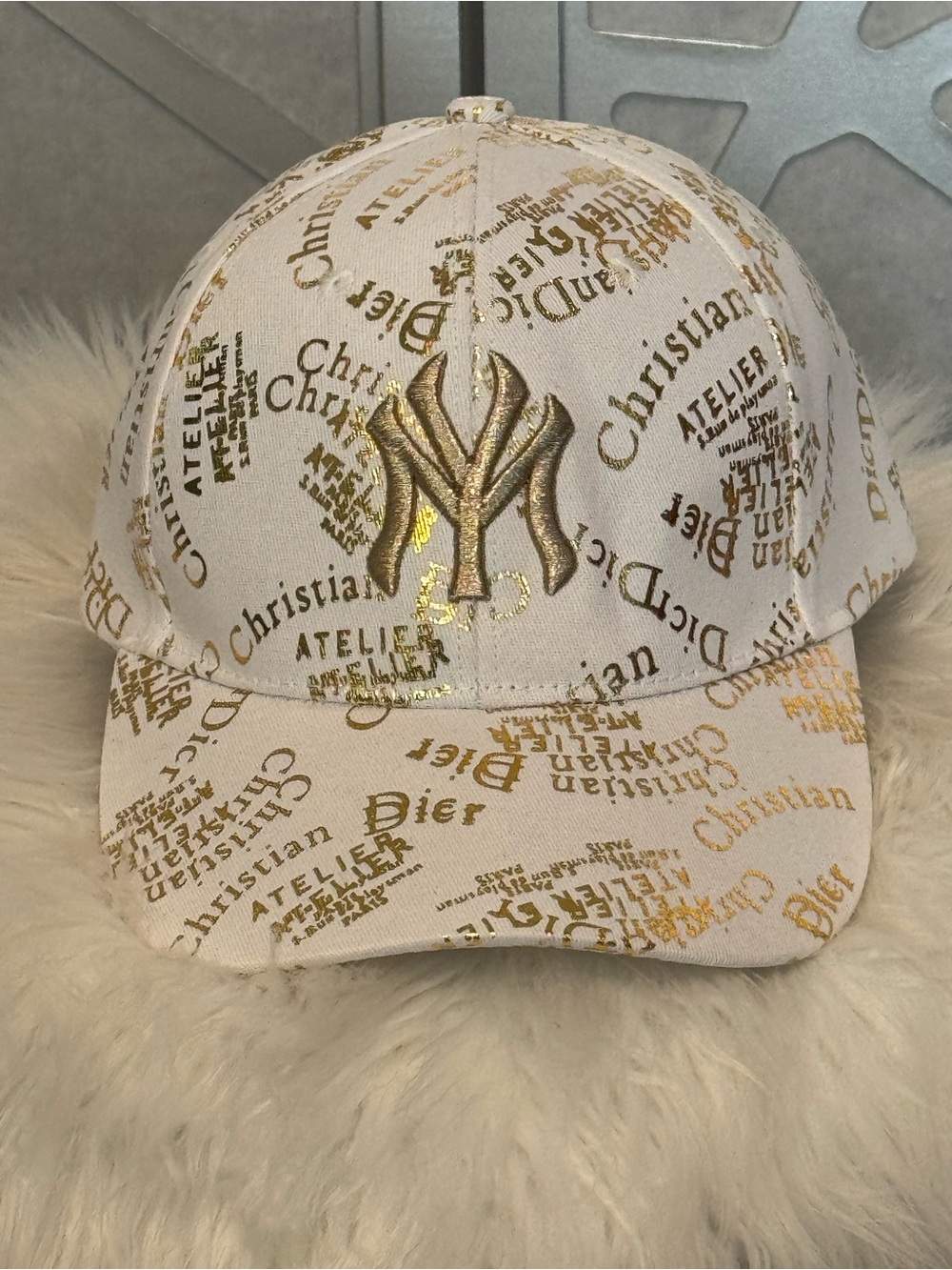 New Arrivals! Chic Fashion Metallic Text White & Gold Baseball Cap .